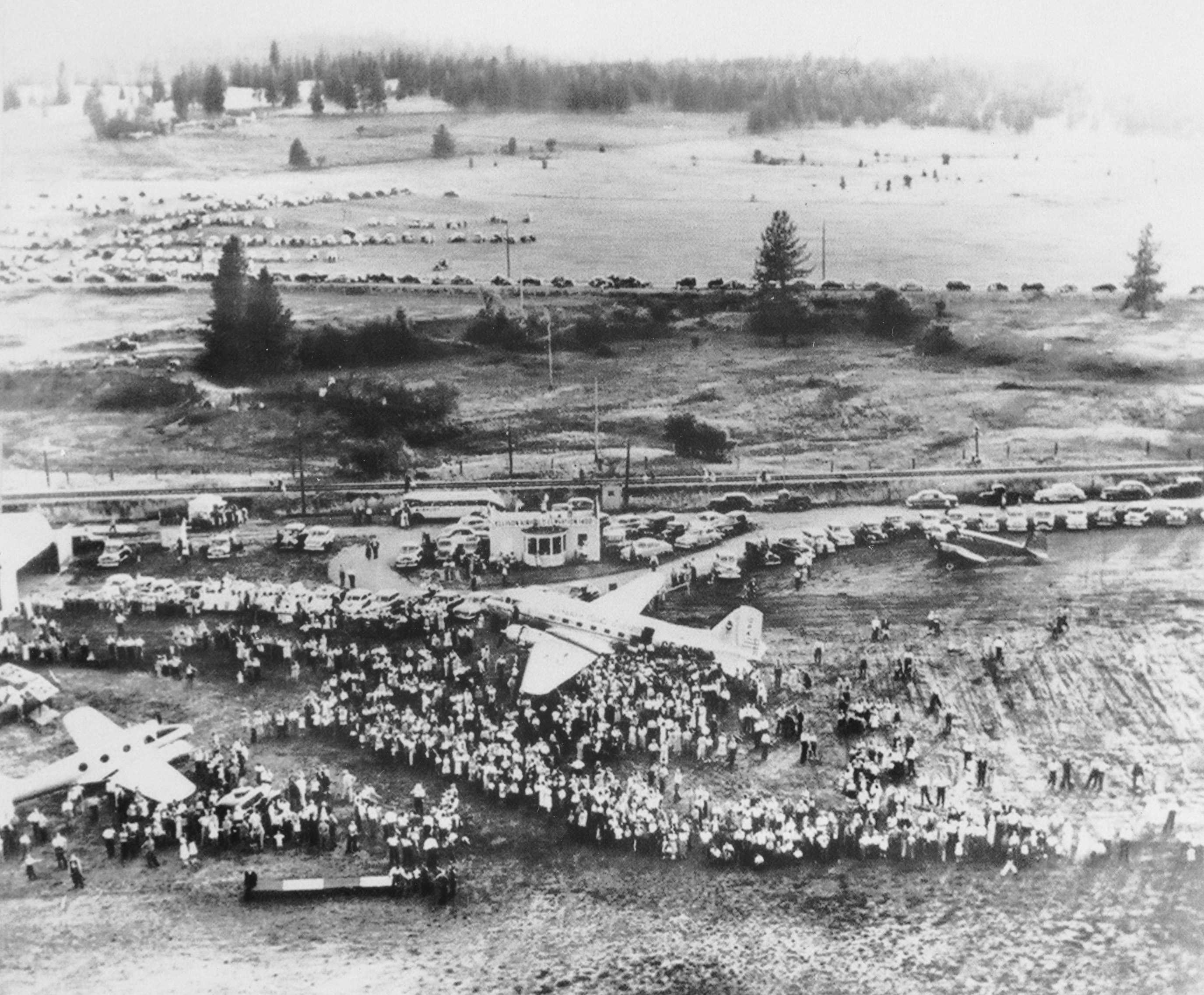 Black and white photo of planes